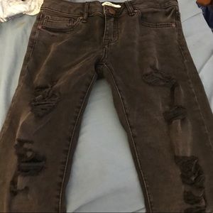 ❣️Heavily distressed black jeans